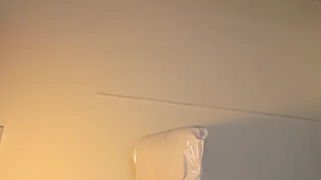 lauren fit online show from March 25, 2026, 6:03 pm