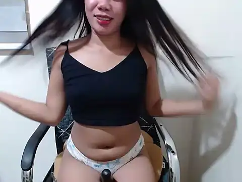 Snapshot of Skinny_regie99xxx chatting on May 24, 2026, 10:42 am Skinny regie99xxx online show from May 24, 2026, 10:42 am