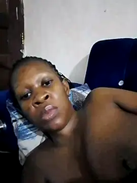 Snapshot of africanpussy22 chatting on February 14, 2026, 10:01 am africanpussy22 online show from February 14, 2026, 10:01 am