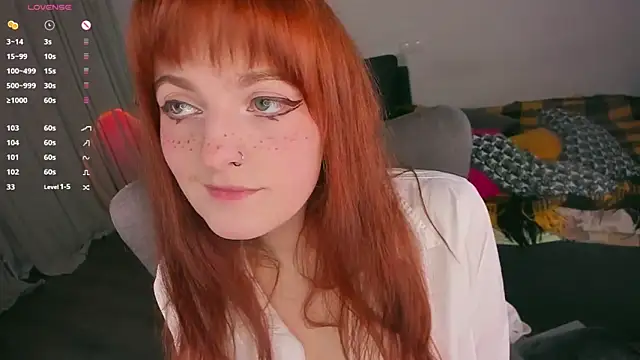 Snapshot of Alice_CutePerv chatting on May 9, 2026, 12:27 am Alice CutePerv online show from May 9, 2026, 12:27 am