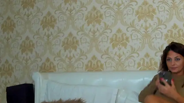 Snapshot of GiannaElliss chatting on January 9, 2025, 6:06 am GiannaElliss online show from January 9, 2025, 6:06 am