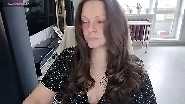 Marla Singerrr online show from May 17, 2026, 5:38 am