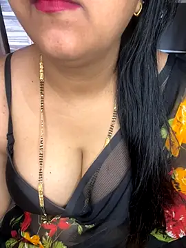 Snapshot of Zoya_Varma004 chatting on November 18, 2025, 6:07 am Zoya Varma004 online show from November 18, 2025, 6:07 am