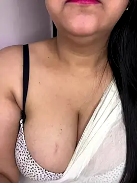 Snapshot of Zoya_Varma004 chatting on December 21, 2025, 2:02 pm Zoya Varma004 online show from December 21, 2025, 2:02 pm