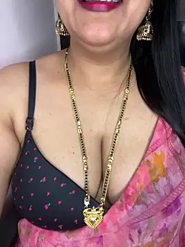 Snapshot of Zoya_Varma004 chatting on February 23, 2026, 10:45 am Zoya Varma004 online show from February 23, 2026, 10:45 am