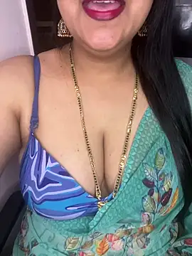 Snapshot of Zoya_Varma004 chatting on March 1, 2026, 6:48 am Zoya Varma004 online show from March 1, 2026, 6:48 am