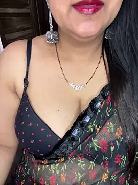Snapshot of Zoya_Varma004 chatting on March 17, 2026, 6:06 am Zoya Varma004 online show from March 17, 2026, 6:06 am