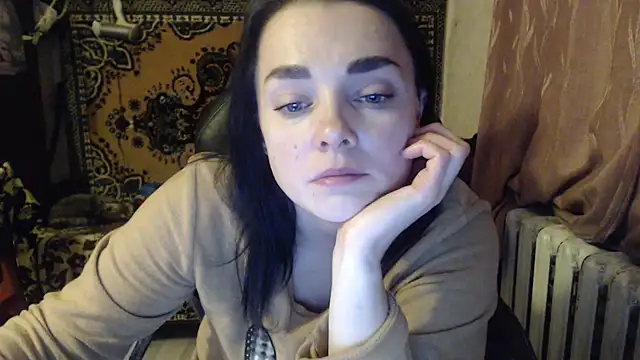 AlisaLaDiva online show from December 1, 2024, 9:26 pm