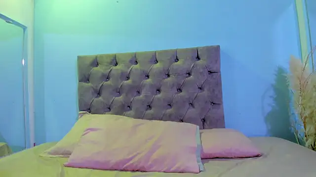 Snapshot of isa_kiss chatting on September 21, 2025, 2:13 am isa kiss online show from September 21, 2025, 2:13 am