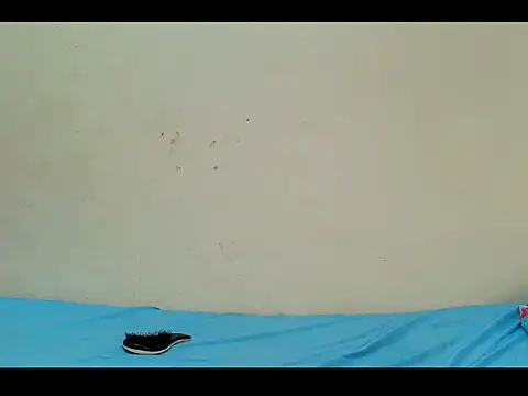 Snapshot of Karol_naughty chatting on May 18, 2026, 11:32 pm Karol naughty online show from May 18, 2026, 11:32 pm