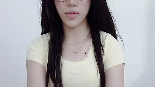 JennyChoo online show from April 13, 2026, 4:01 pm