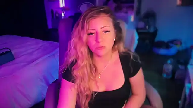 sage love online show from April 12, 2026, 3:22 am