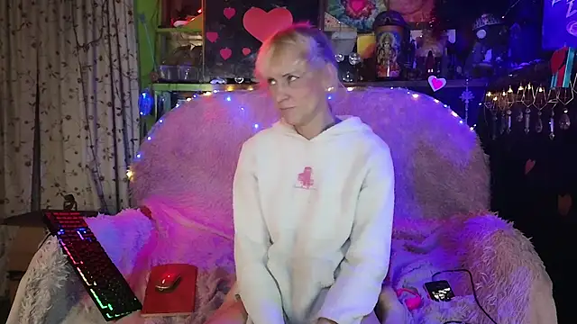 Alexa Cosmic online show from March 16, 2025, 11:04 pm