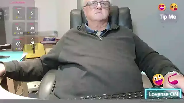 bigbadjon69 online show from November 3, 2025, 4:30 pm