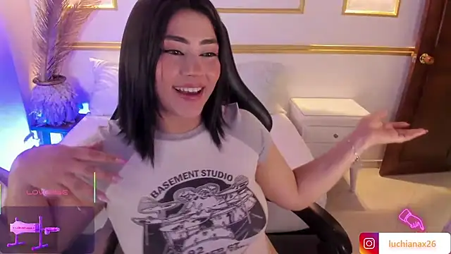 lucy26  online show from March 7, 2025, 5:18 am