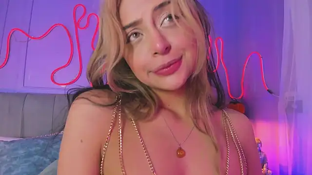 Sofly s online show from February 14, 2026, 12:02 pm