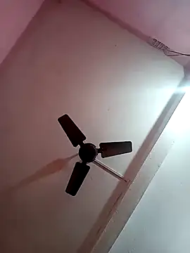 Snapshot of sweet_rasmalai chatting on December 25, 2024, 8:51 am sweet rasmalai online show from December 25, 2024, 8:51 am