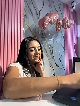 Victoria adaams online show from November 6, 2025, 10:43 pm