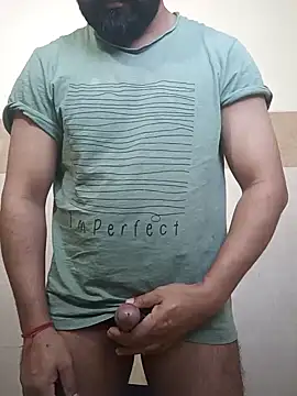 Snapshot of mahi-singh43 chatting on December 4, 2024, 7:06 am mahi-singh43 online show from December 4, 2024, 7:06 am