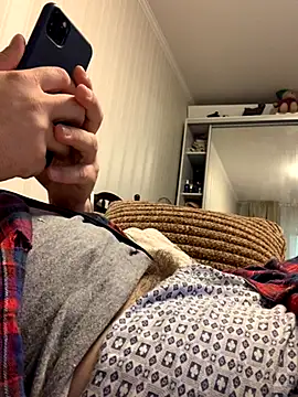 GHsveter online show from September 28, 2025, 9:03 am