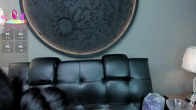 miss sharlotte18 online show from March 12, 2025, 6:11 pm