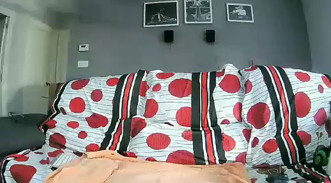 txan9876 online show from February 14, 2025, 11:42 am