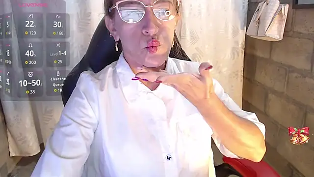 Chayla Ruiz online show from March 9, 2026, 1:26 pm