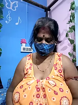 Snapshot of parioo7 chatting on December 8, 2024, 3:35 pm parioo7 online show from December 8, 2024, 3:35 pm