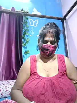 Snapshot of parioo7 chatting on January 2, 2025, 7:18 pm parioo7 online show from January 2, 2025, 7:18 pm
