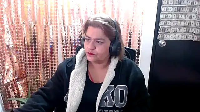 Snapshot of NAILAH_SANZ chatting on March 1, 2025, 9:40 am NAILAH SANZ online show from March 1, 2025, 9:40 am