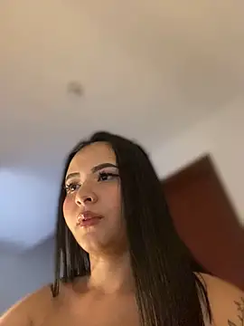 jailyncam  online show from February 19, 2025, 9:03 pm