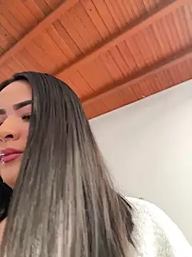 jailyncam  online show from March 6, 2025, 1:46 pm