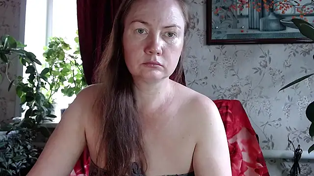 Snapshot of EmilyDoth chatting on July 24, 2026, 8:12 am EmilyDoth online show from July 24, 2026, 8:12 am