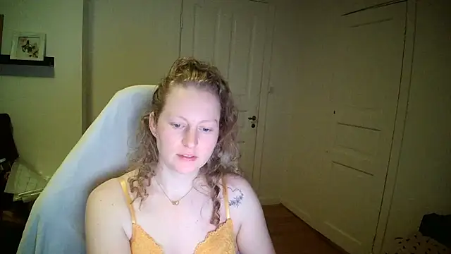 Snapshot of Girlnina-1995 chatting on March 9, 2026, 9:08 pm Girlnina-1995 online show from March 9, 2026, 9:08 pm