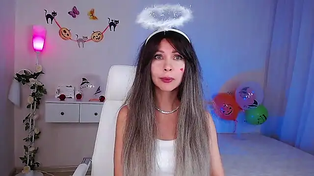 wendifoste online show from October 29, 2025, 1:35 pm