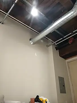 eatmeplease44 online show from February 20, 2025, 10:15 pm