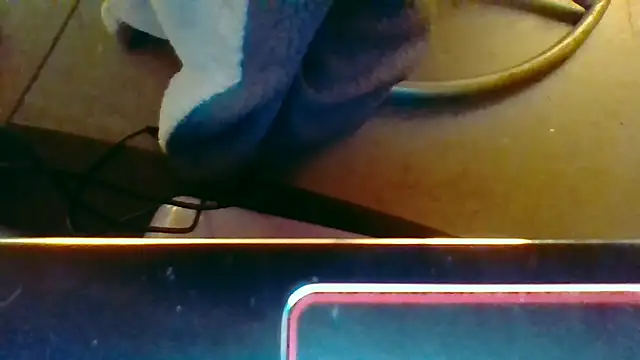 eatmeplease44 online show from November 13, 2025, 1:04 am