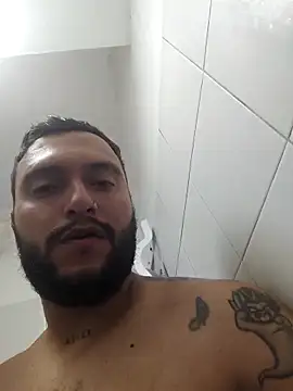 Lmfit online show from March 5, 2026, 4:30 am