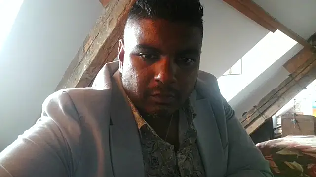 Snapshot of Bandusrilankasexymen chatting on September 11, 2025, 11:43 am Bandusrilankasexymen online show from September 11, 2025, 11:43 am