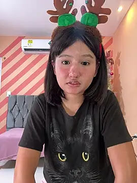 Pinkie Princes online show from December 20, 2024, 1:58 am