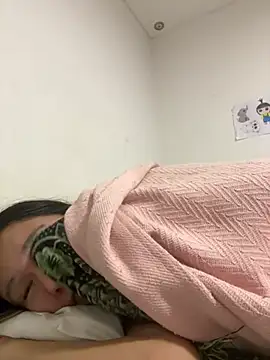 Pinkie Princes online show from December 29, 2024, 9:30 pm