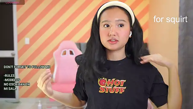 Pinkie Princes online show from January 22, 2025, 12:06 am