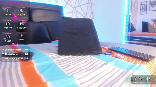 EmilyyRosee  online show from February 17, 2025, 1:42 pm