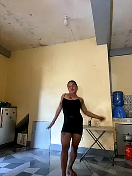 sweetyula online show from December 4, 2025, 11:24 pm