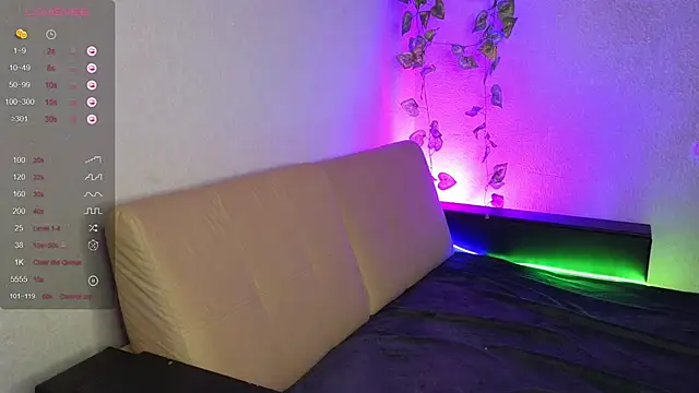 ParadisePleasure  online show from November 4, 2025, 2:21 am