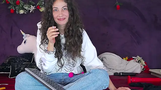 Snapshot of Jayllene chatting on November 4, 2025, 8:46 am Jayllene online show from November 4, 2025, 8:46 am