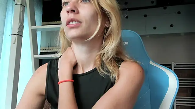 karo123421 online show from September 10, 2025, 6:46 am