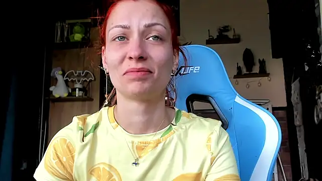 karo123421 online show from April 10, 2026, 10:20 am