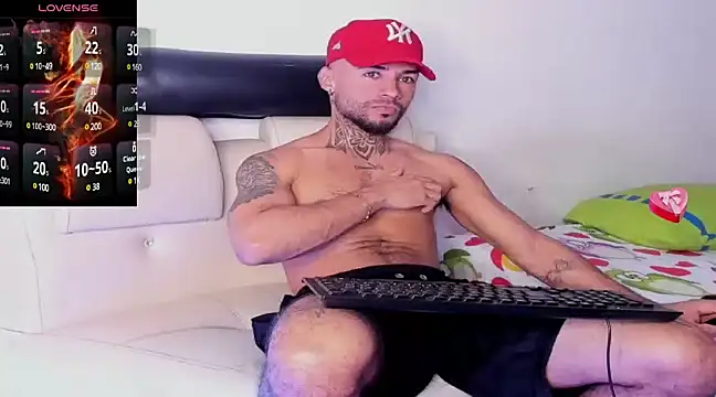 yomo95 online show from January 24, 2025, 8:54 pm