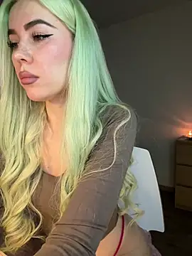 xDinnax online show from January 24, 2025, 11:15 am